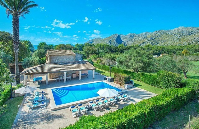 Holiday house Cala Sant Vicenç for 1 - 12 persons with 6 bedrooms - Holiday house