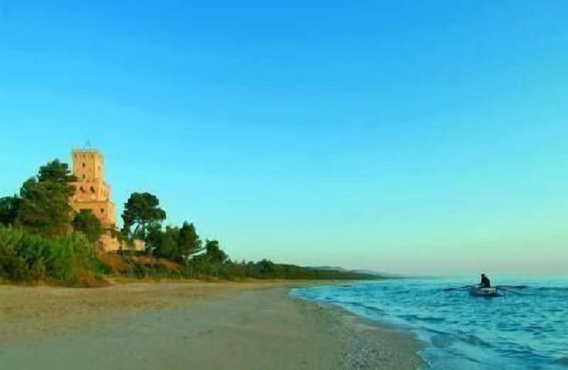 Holiday house Cellino Attanasio for 2 - 7 persons with 3 bedrooms - Twin house