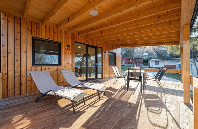 Holiday house Karin for 1 - 4 persons with 2 bedrooms - Holiday house