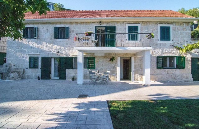 Holiday house Kostanje for 1 - 8 persons with 3 bedrooms - Holiday house