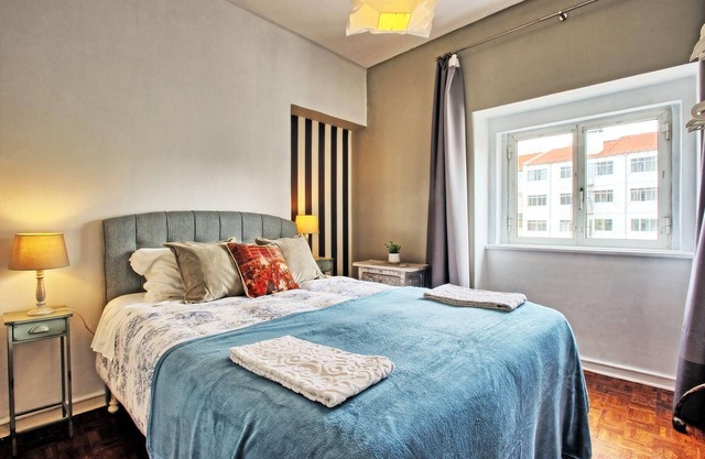 Holiday house Lisbon for 1 - 30 persons with 9 bedrooms - Holiday apartment in one or multi-family h