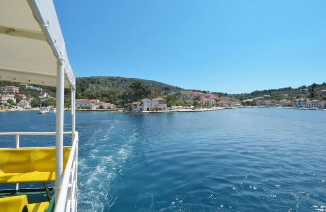 Holiday House located in private place of peaceful island