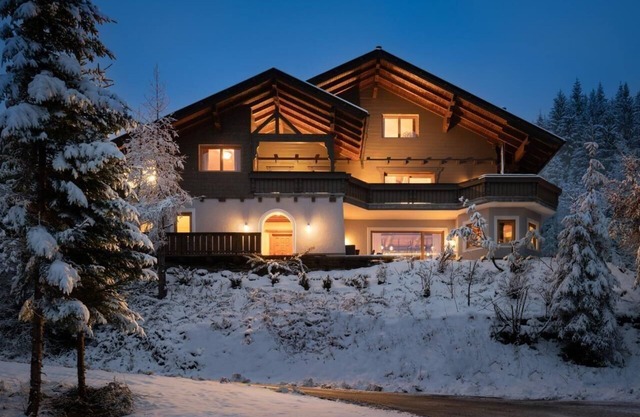Holiday house Wagrain for 1 - 16 persons with 8 bedrooms - Holiday home
