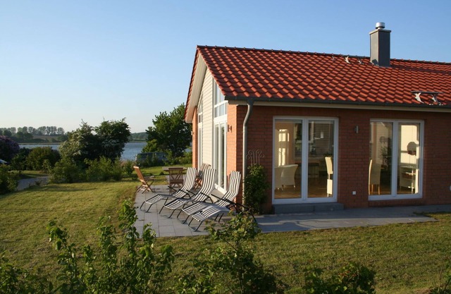 Holiday house with sloe view | Sauna | Whirlpool | Stove Free Wi-Fi