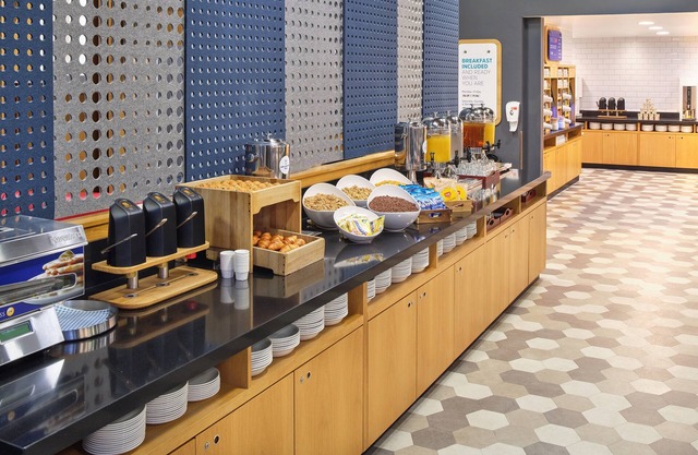 Holiday Inn Express Birmingham - City Centre by IHG