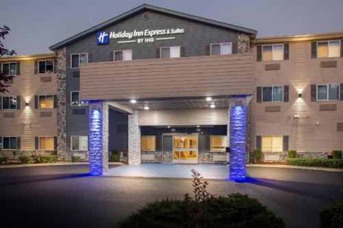 Holiday Inn Express & Suites Tumwater - Olympia by IHG