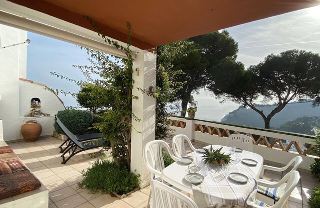 Holiday rental semidetached with swimming pool in Begur, Sa Tuna
