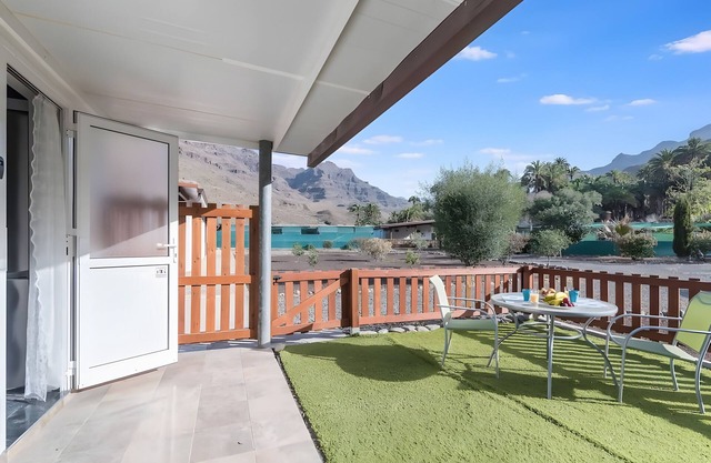 Holiday Studio 'Finca Near Maspalomas' with Wi-Fi and Air Conditioning