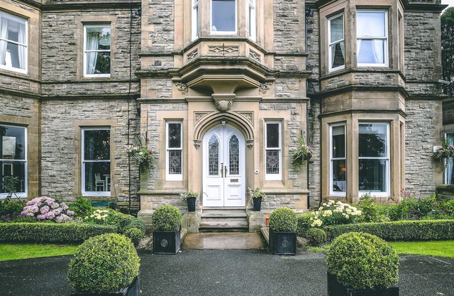 Hollin House Hotel