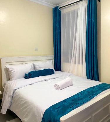 Homa Hill studio apartment