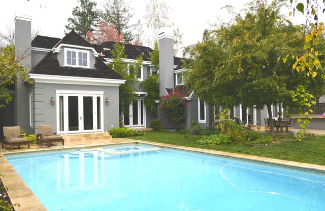 Home Away From Home In The Heart Of Menlo Park