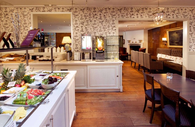 Home Hotel Bastion - Dinner included