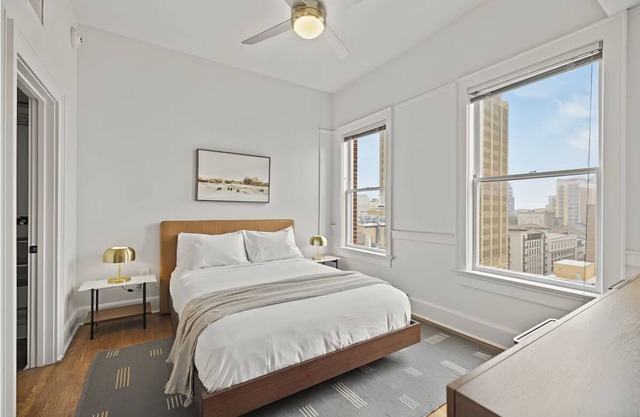 Home-Like Retreat | Kitchenette + Near Downtown San Antonio Sights