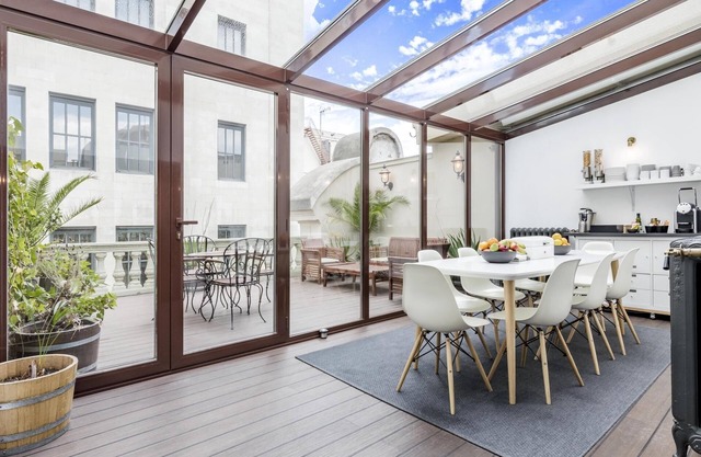 Home Suite Home II - Studio apartment with large shared terrace