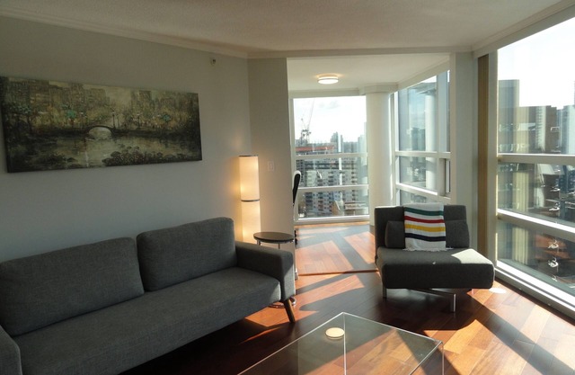 Home Theatre in the Heart of the Vancouver Tourist Area