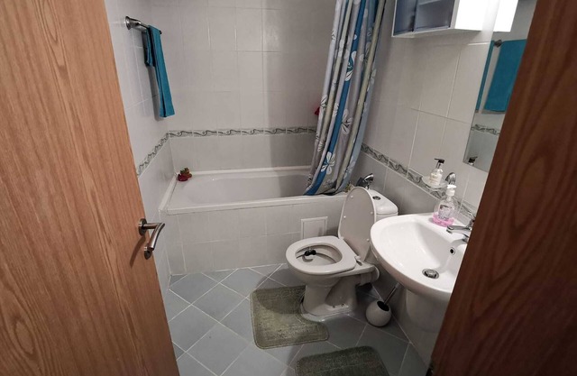 Homely, 2 Bed Apt, 4* Vineyards