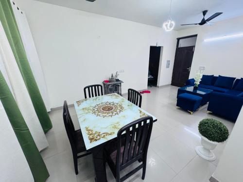 Homely stay 2