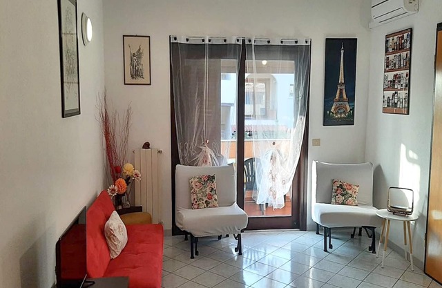 Homerez - Apartement 5 km away from the beach for 4 ppl. with sea view at Olbia