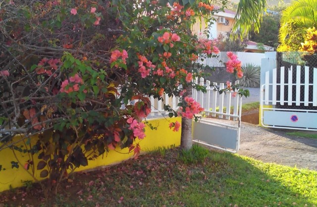 Homerez - Apartment in Le Diamant