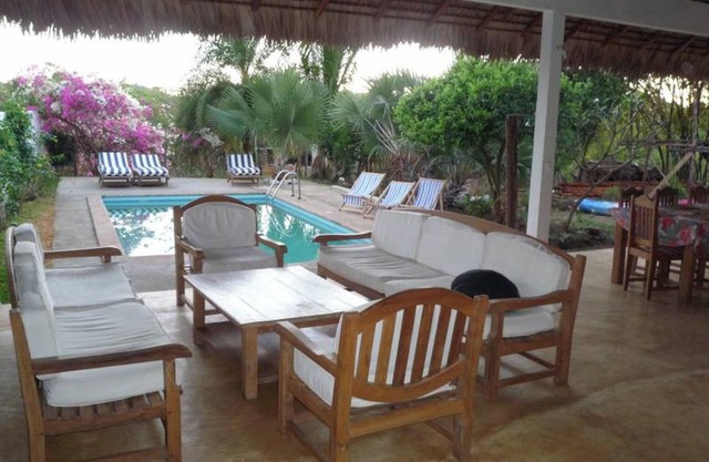 Homerez - Bungalow in Andilana, pool and sea view