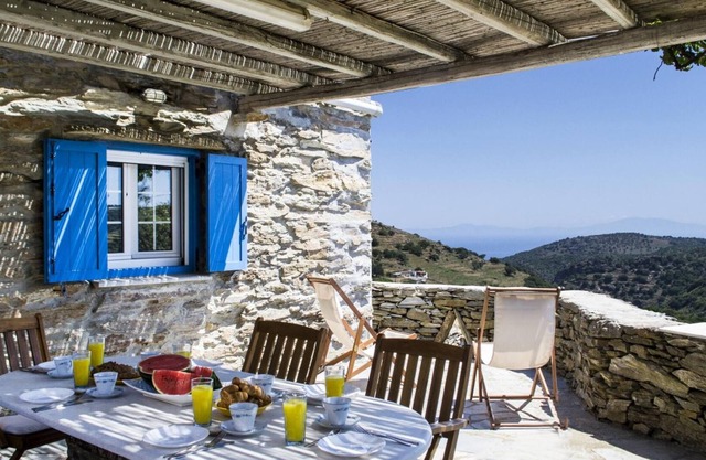 Homerez - House 6 km away from the beach for 5 ppl. with garden at Kastanies