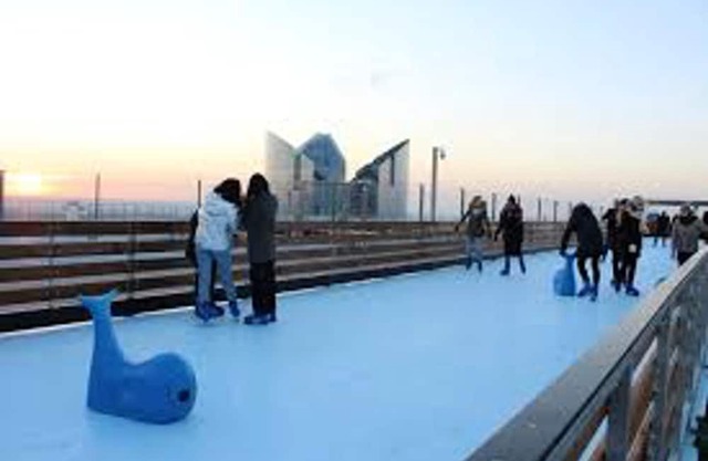 Homerez - Modern Apartment in Courbevoie 93 m² + Balcony