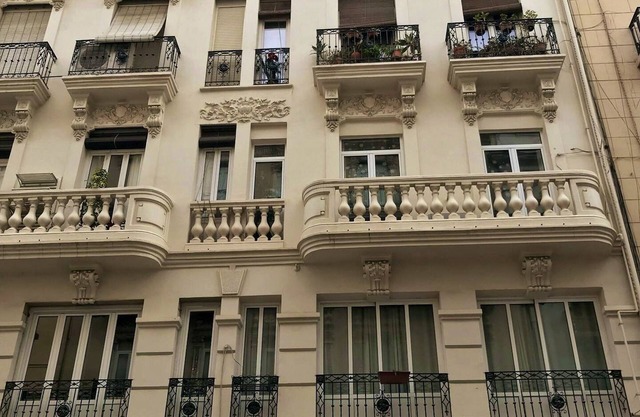 Homerez - Modern Apartment in València - 75 m²