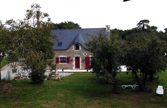 Homerez - Spacious house near Lorient with large garden.