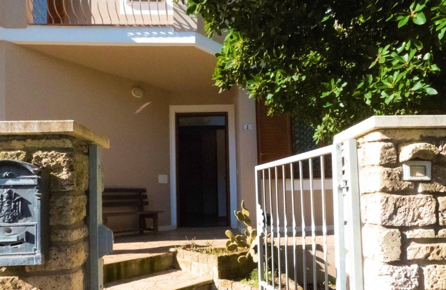 Homerez - Spacious appartement 13 km away from the beach for 6 ppl. at Cuglieri