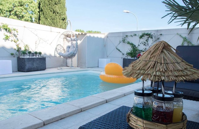 Homerez - Villa 18 km away from the beach for 8 ppl. with swimming-pool at Lunel