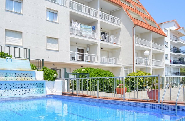 Homey vacation apartment in the upper part of the fishing village Raxó.