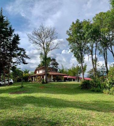 HOSPEDAJE CAMPESTRE VILLA PARAISO