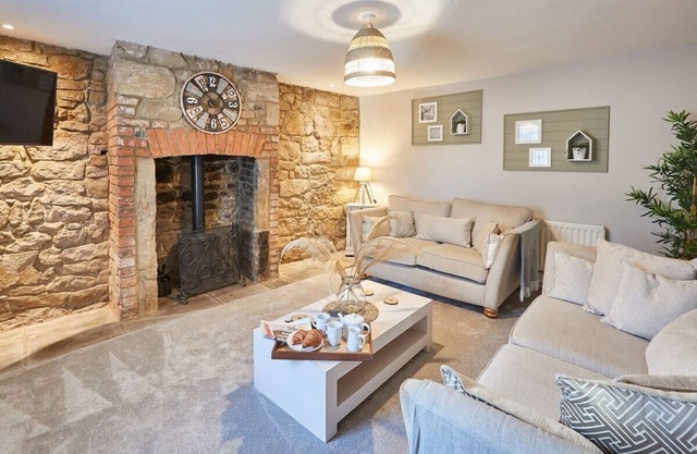 Host & Stay | Sion Hall Cottage