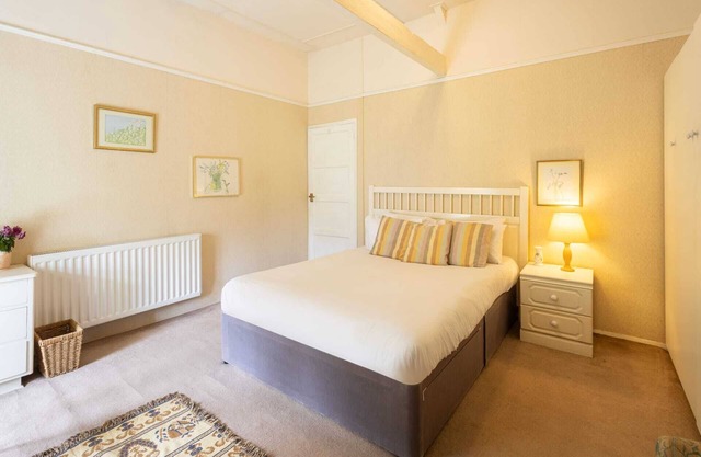 Host & Stay | Upper Lodge