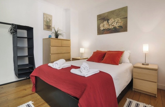 Host Wise - Lovely Bright Duplex