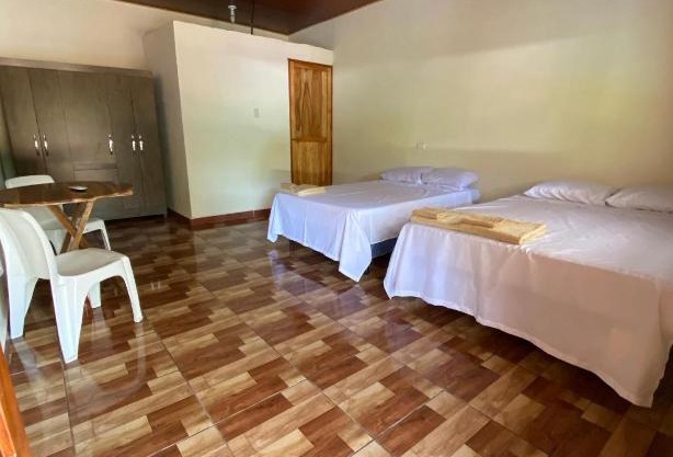 Hostal las 3 J