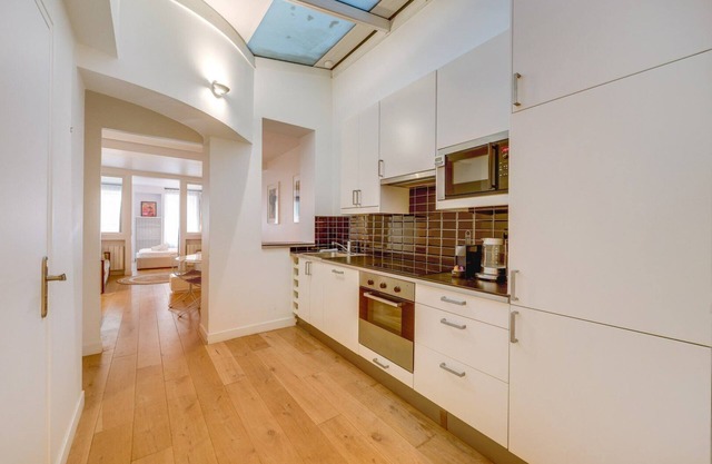 Hot district Faubourg Saint-Denis