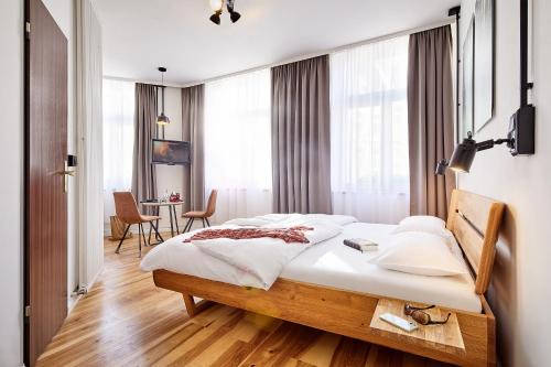 Hotel am Chlodwigplatz