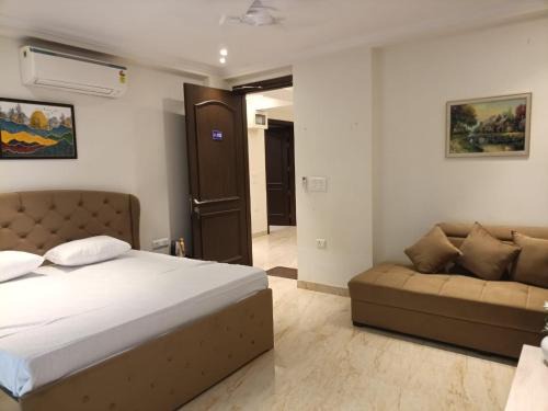 Hotel Anant - Dlf Cyber City