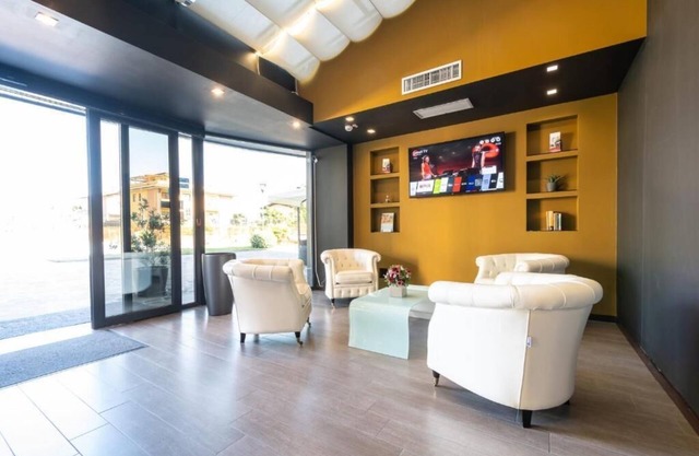 hotel ferrari milano