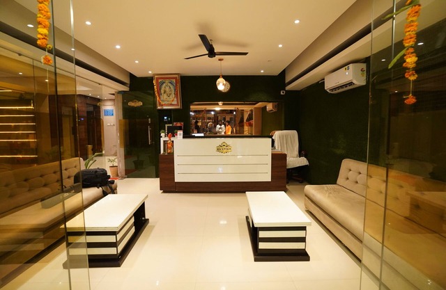 Hotel Grand Maratha