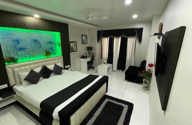Hotel Grand Sai - Moradabad, Uttar Pradesh