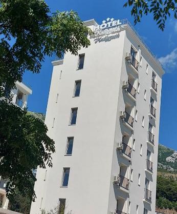 Hotel Kaligrosh