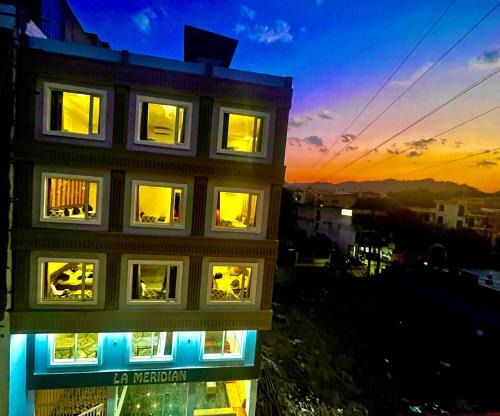 Hotel La Meridian, A Four Star Luxury Hotel & Resort - Haridwar