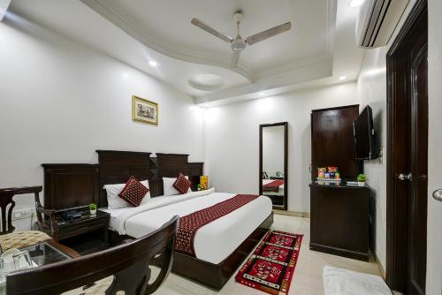Hotel Legend International -Just a min walk from New Delhi Railway Station
