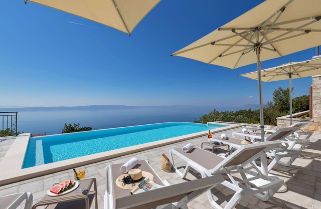 Hotel Liberan - Nature's Retreat, Deluxe family room