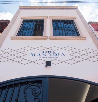 Hotel Manadia