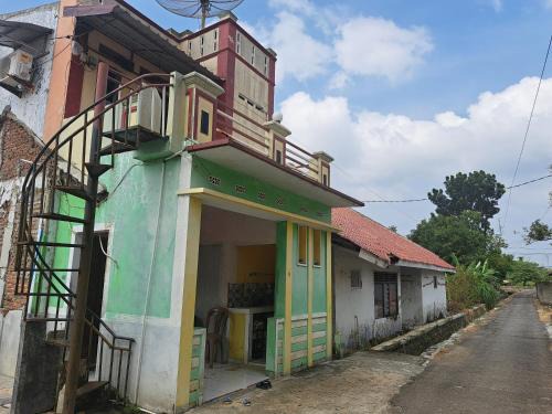 Hotel O Jati Guest House