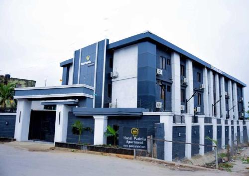 Hotel Padelia and Apartment Airport Road
