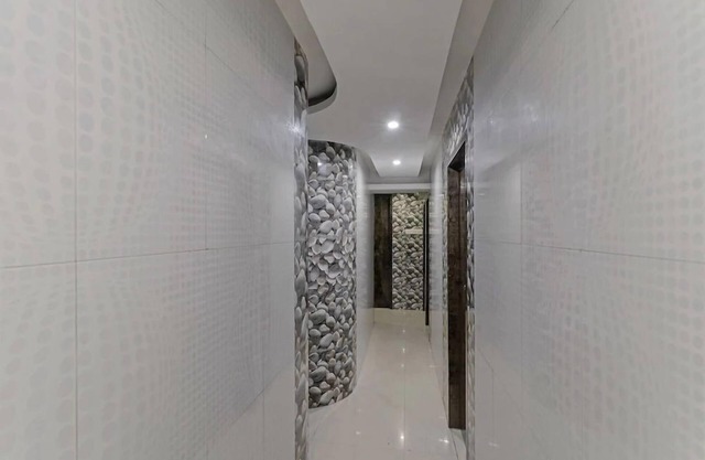 Hotel Paris Residency